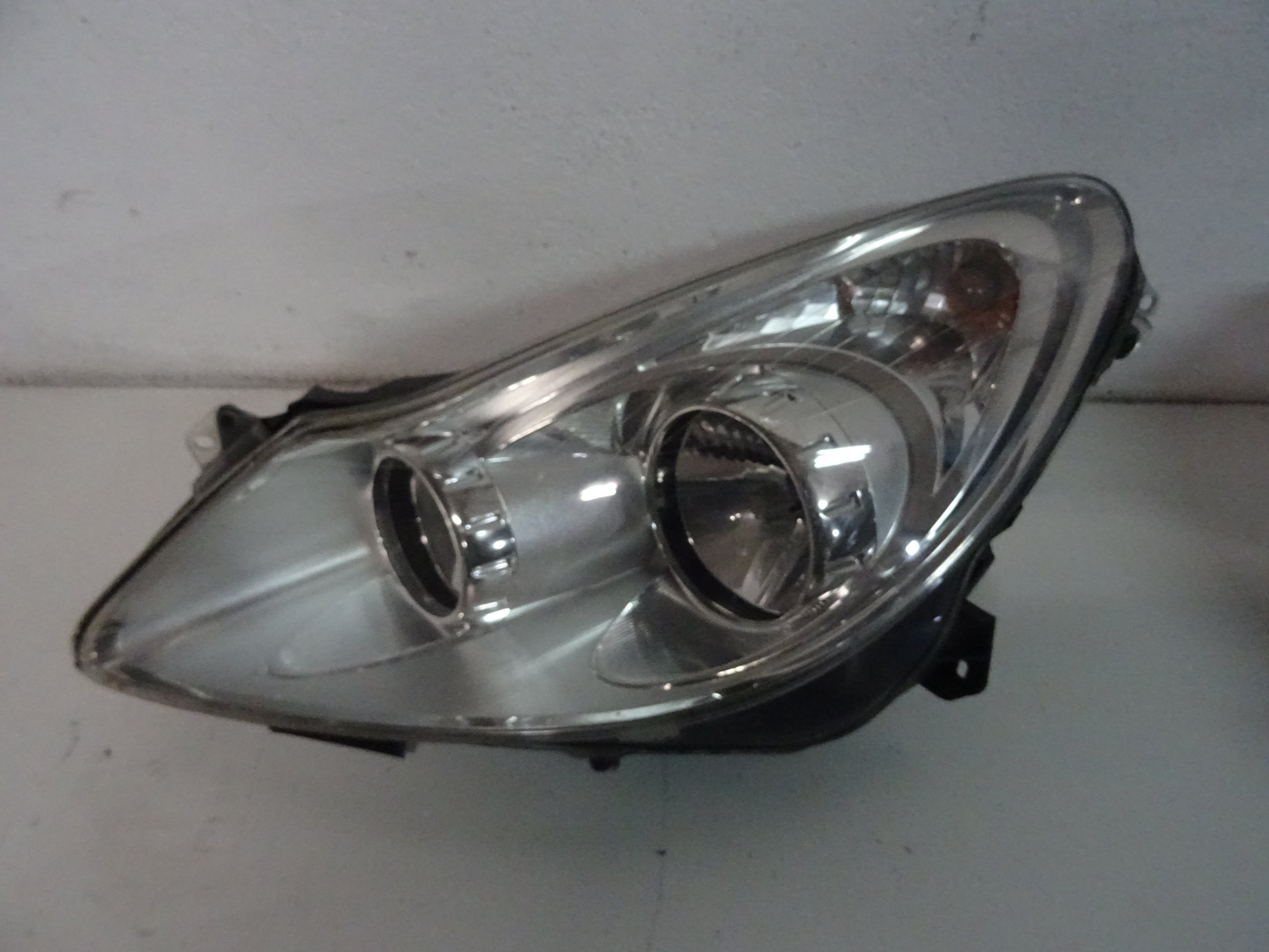 Opel Corsa D Lampa Lewy Prz D Przednia Orygina