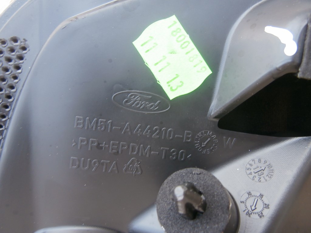 спойлер навес спойл FORD Focus MK3 HB 2011-