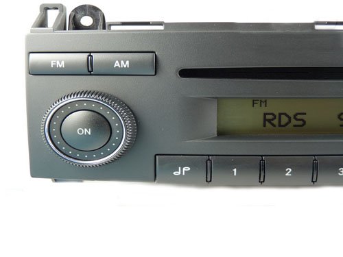 RADIO RCD2001 MP3 VW CRAFTER SPRINTER 906 VITO -FV Złącza brak informacji