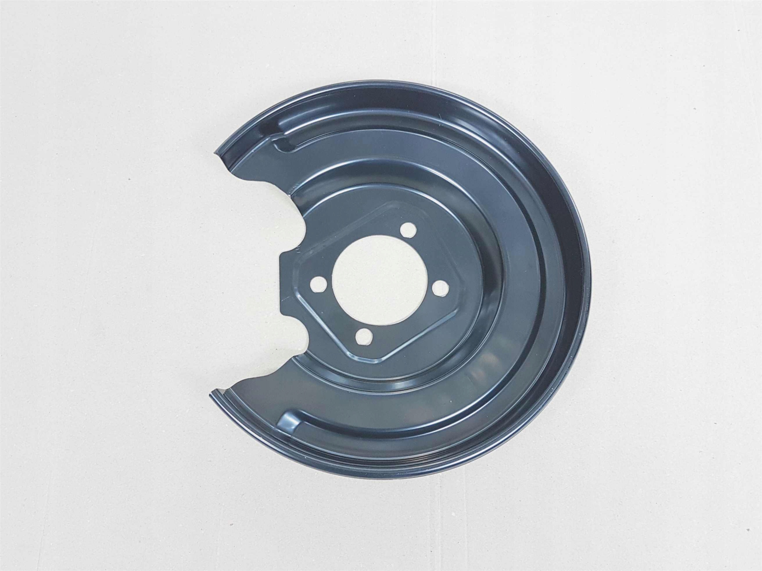 защита тормозного диска тойота королла. пыльник тормозной королла е120. пыльник тормозного диска тойота аурис 150. кожух тормозного диска тойота королла е150. кожух тормозного диска королла 150.