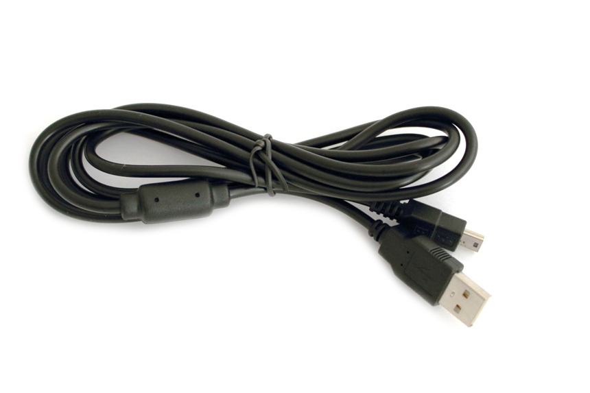 USB kábel 1.8 m pre nabíjanie je padajúce z konzoly PS3!