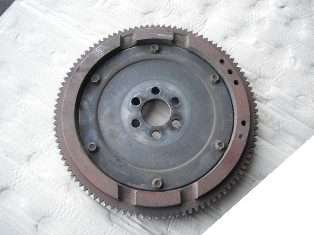 DAIHATSU YRV 1.3 МАХОВИК