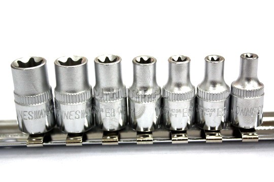 

Zestaw 7 Kluczy Nasadowych Torx-e 1/4'' Jonnesway