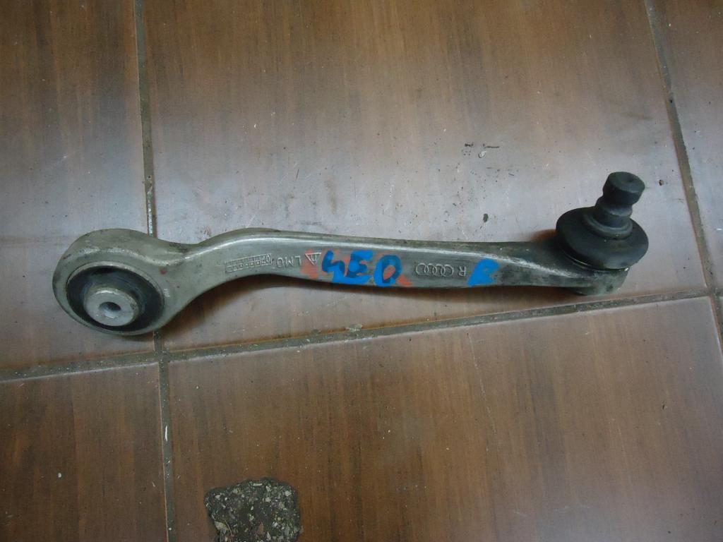 WAHACZ PRAWY AUDI A8 A-8 4E0
