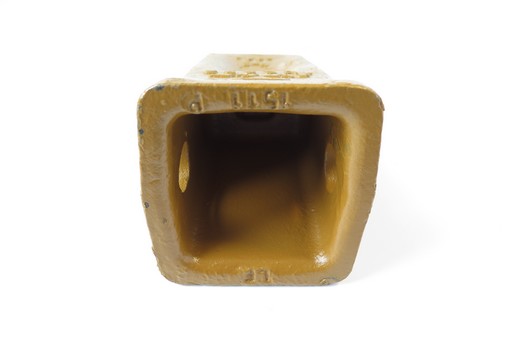 Зуб ковша системы Cat J350 длинный колпачок 1U3352