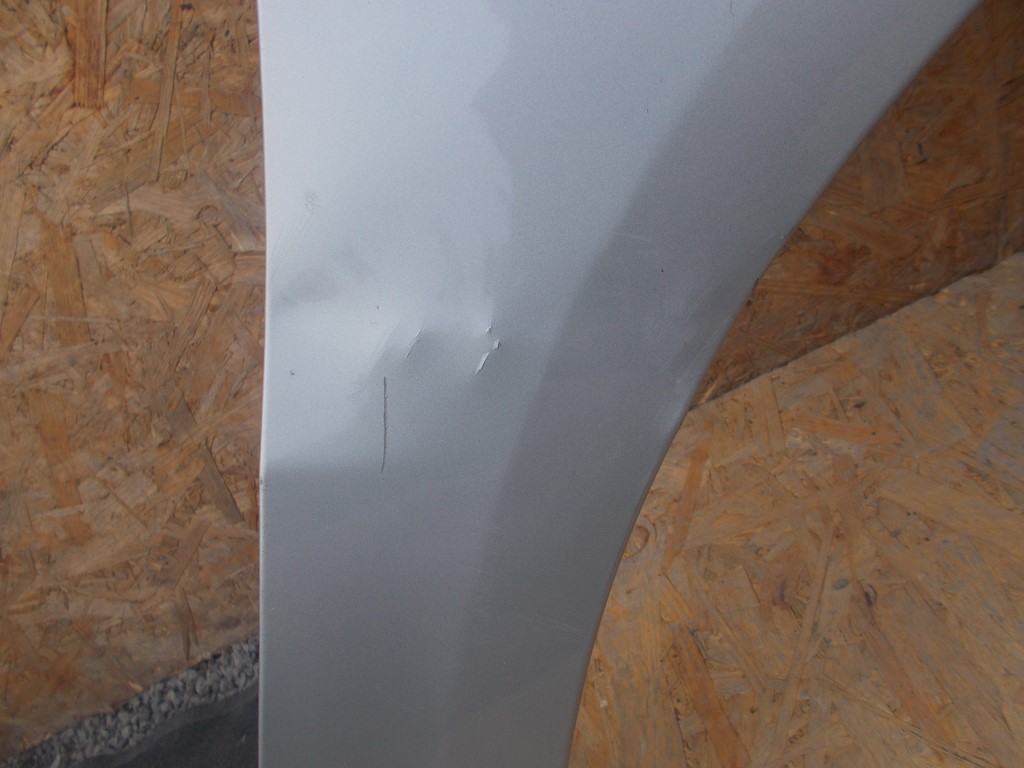 fender right front front MERCEDES B KLASA 246