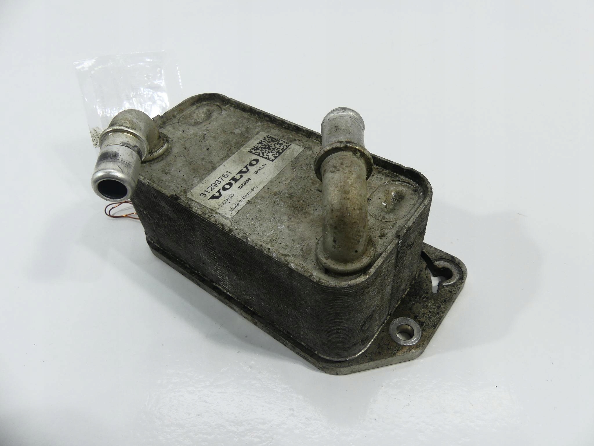 VOLVO V60 I 13-18 2.0 D4 РАДІАТОР МАСЛА 31293761