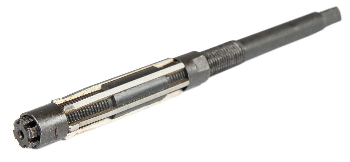 ROZWIERTAK NASTAWNY HSS 7 - 7,5 mm ROZWIERTAKI