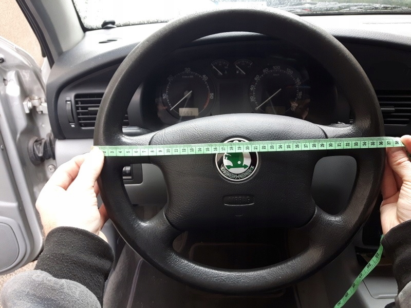 Pokrowiec na kierownice SKÓRA MERCEDES B KLASA Stan opakowania oryginalne