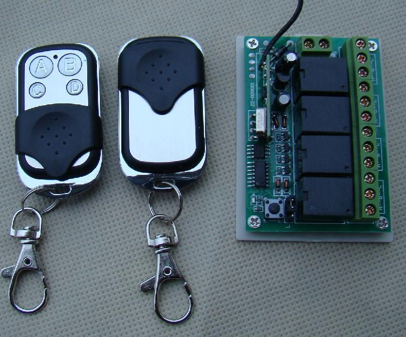 ZDALNE STEROWANIE 4 KANAŁY 24V 2 PILOTY RADIOLINIA Producent Inna