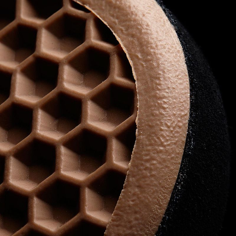 BUTY HALOWE ADIDAS MUNDIAL GOAL 019310 r.45 1/3 Rozmiar 45 1/3