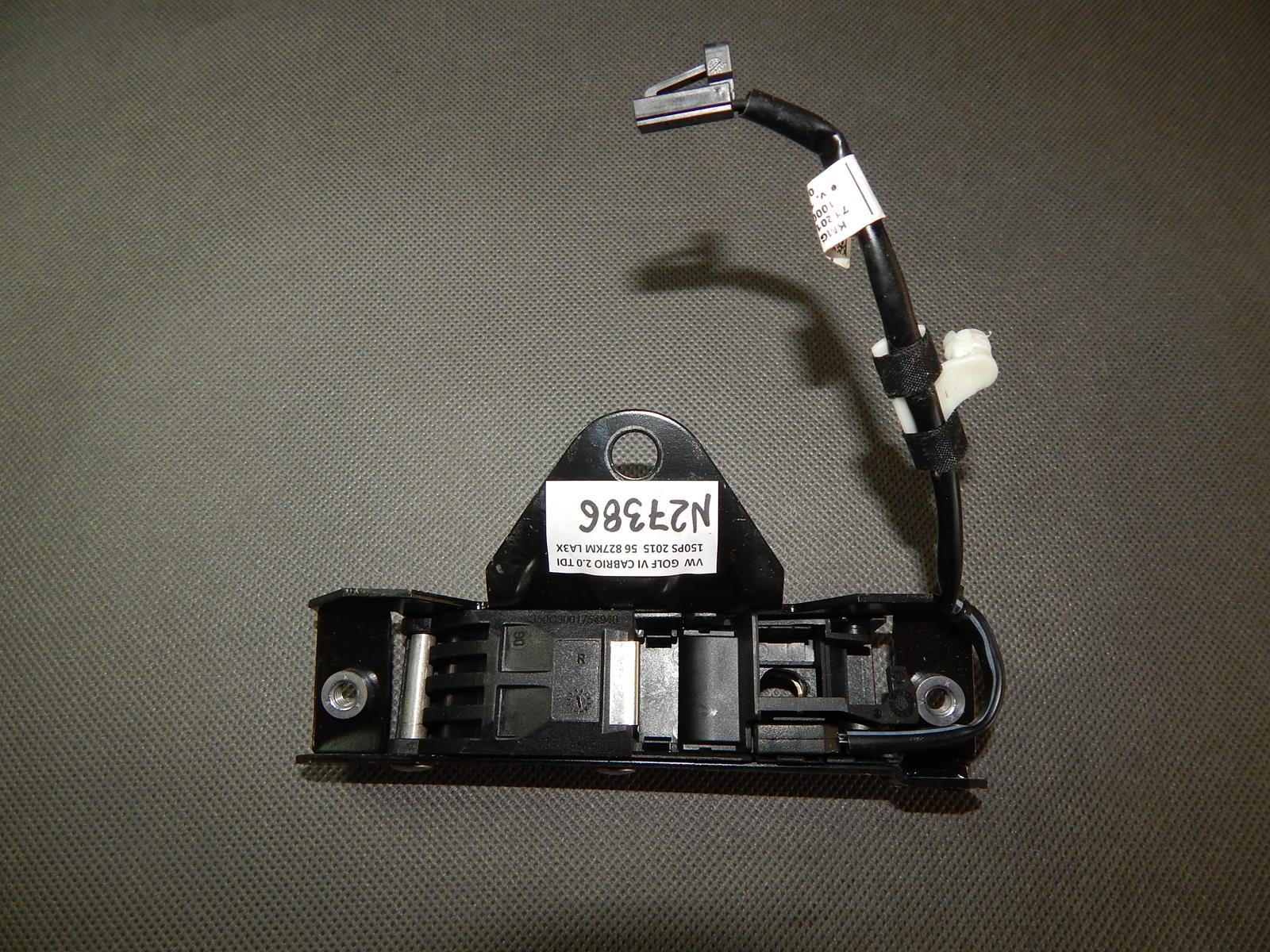 VW GOLF VI ZAMEK DACHU SENSOR 8P7871444D Typ samochodu Samochody osobowe