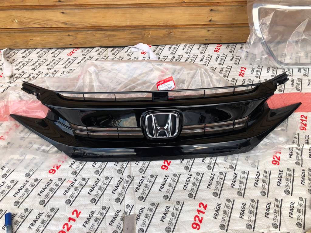 HONDA CIVIC X ATRAPA GRILL