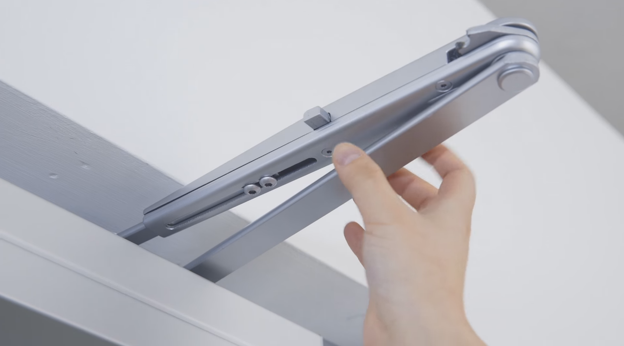 Samozamykacz z blokadą ASSA ABLOY DC300 czarny Marka Assa Abloy