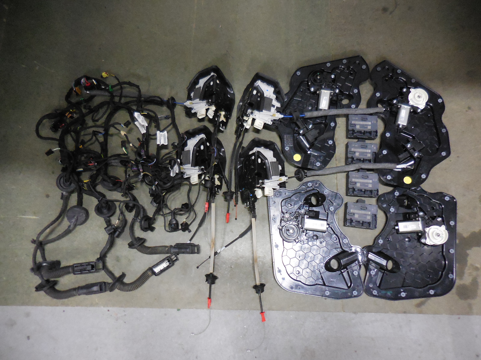 AUDI A8 4H затяжки затяжка закрывание дверей