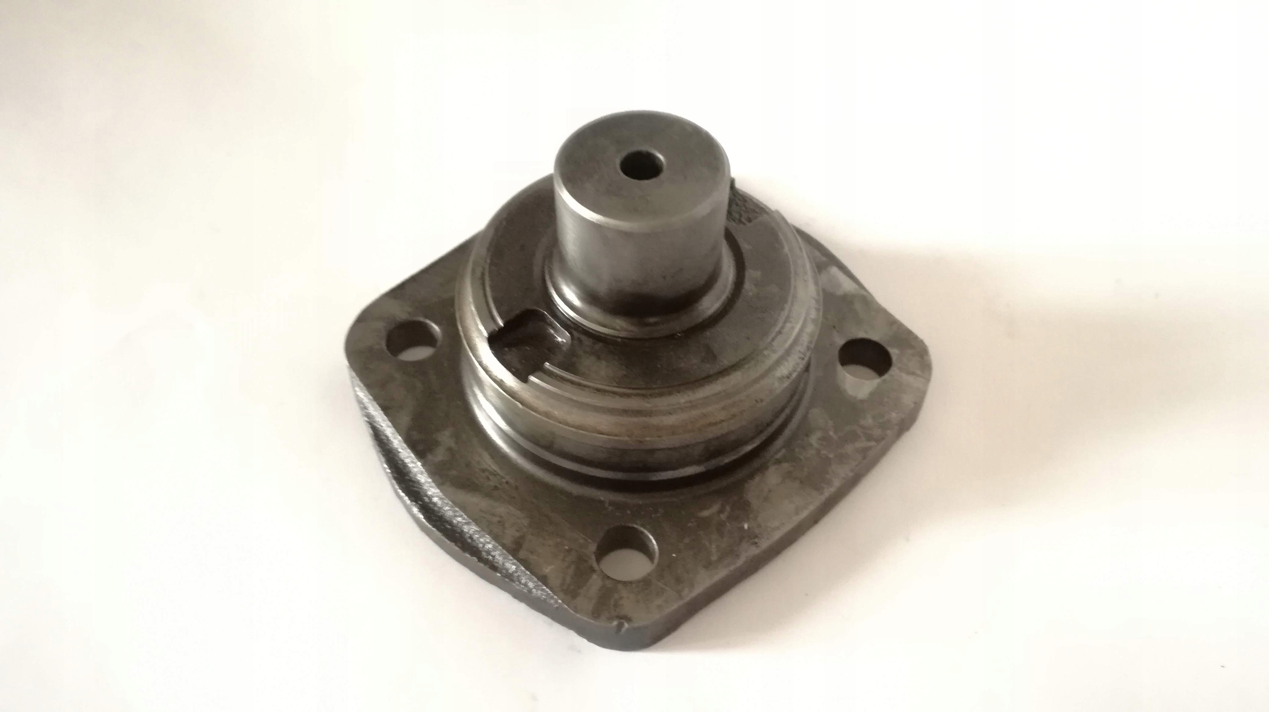 TRUNION MOCOWANIE ZWROTNICY JCB 3CX 4CX 458 20061 Part number 458 20061