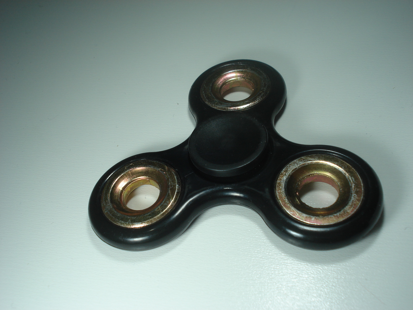HAND SPINNER FIDGET SPINNER DYSK ANTYSTRESOWY HIT Kod producenta HS-02