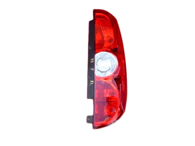 ФАРА ЗАД. ЗАДНЯ ПРАВА FIAT DOBLO COMBO 2010- КРИШКА