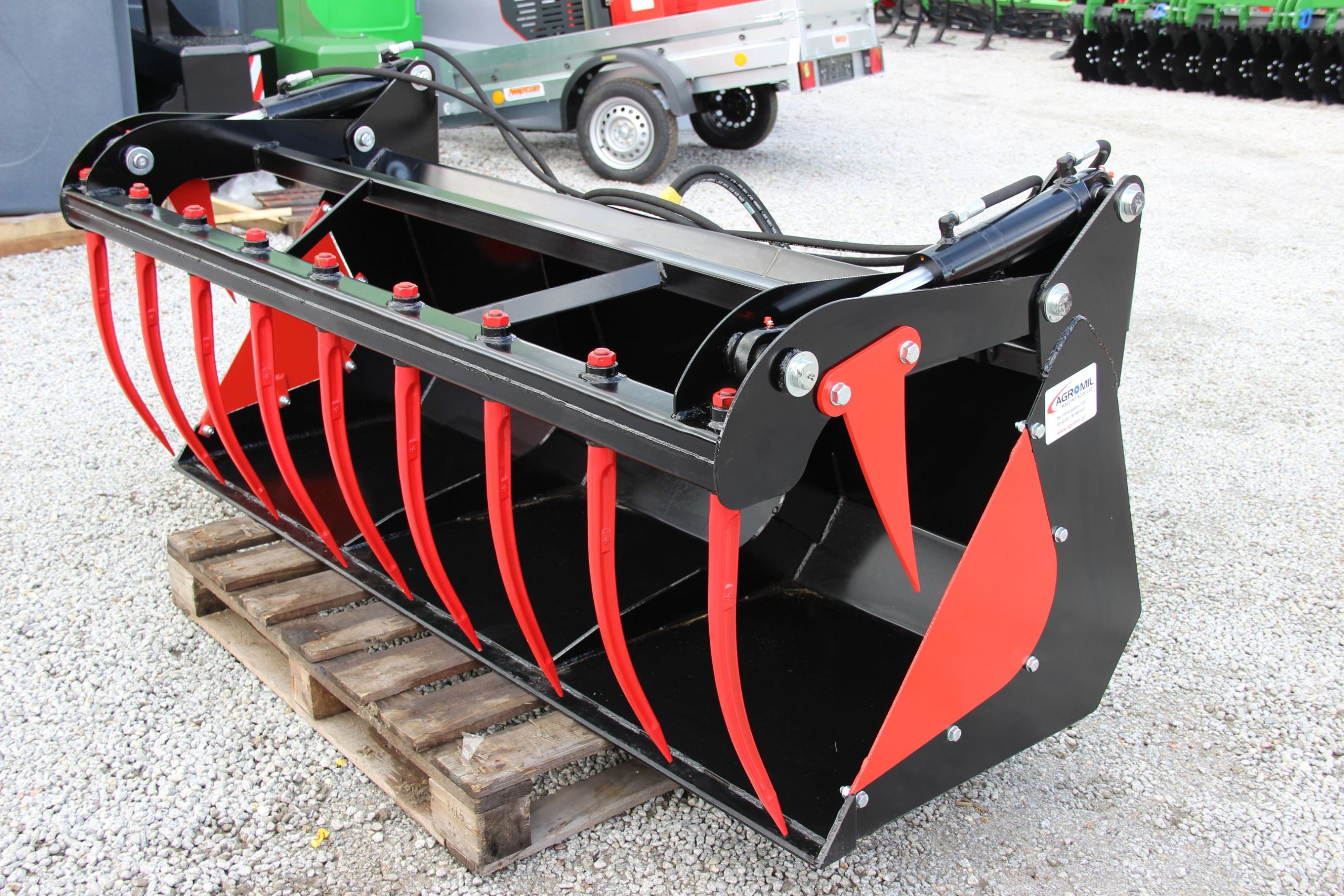 Szufla lyzko krokodyl ladowacz czolowy 1 4 m TUR Parts manufacturer n Moderntech