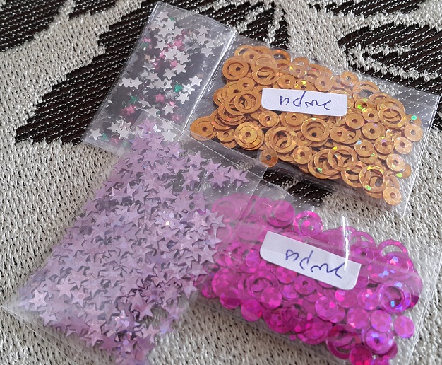 TOREBKI FOLIJKI Z KLEJEM 15x25cm (100) RED PLAST EAN (GTIN) 5906858012668