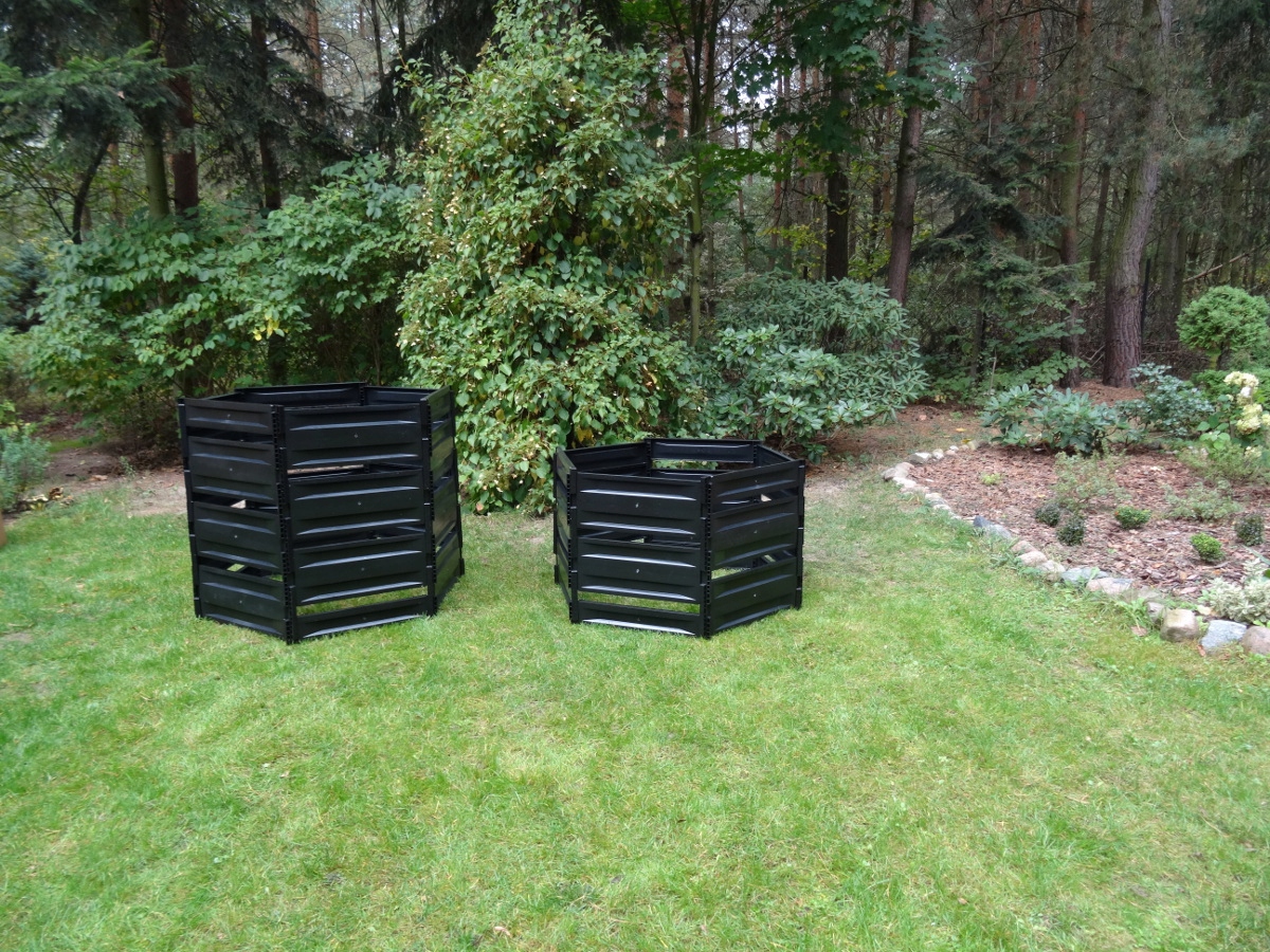 SOLIDNY OGRODOWY KOMPOSTOWNIK 700L W SUPER CENIE Pojemność 700 l