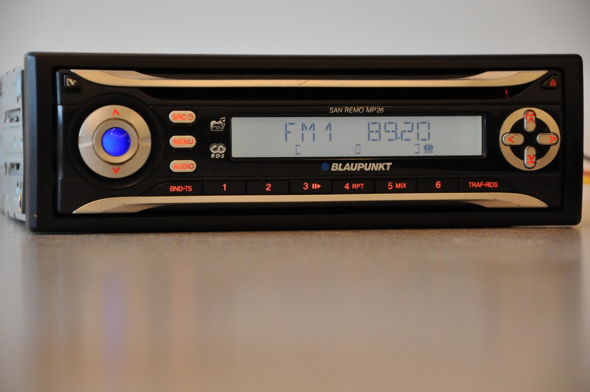 RADIO SAMOCHODOWE BLAUPUNKT SAN REMO FM RDS 4x 45W Kod producenta SAN REMO MP26