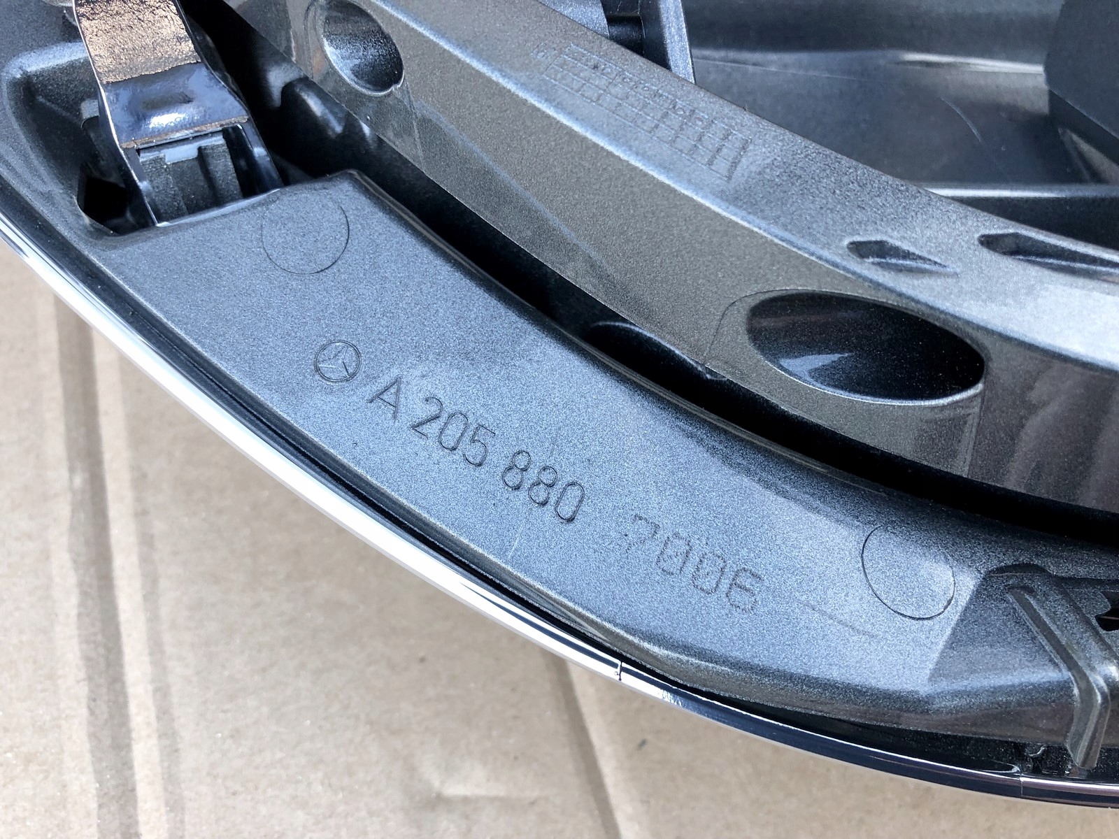 решетка радиатора MERCEDES W205 Elegance - ASO