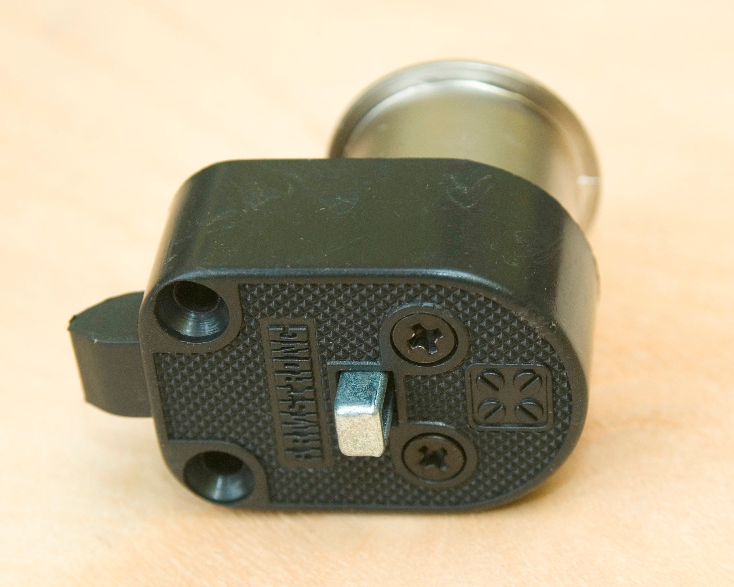 ZAMEK ZATRZASKOWY WCISKANY DO KAMPERA PRZYCZEPY CAMPERA SATYNA METAL Szerokość 3.11 mm