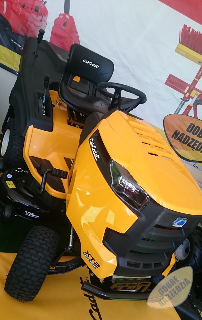 Kosiarka traktorek Cub Cadet XT2 QR106 24KM MTD PRO Traktor z koszem ENDURO Marka Cub Cadet