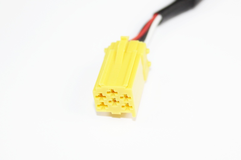 ZŁĄCZE BLAUPUNKT MINI-ISO-ŻÓŁTY WYJŚCIE CINCH Kod producenta 21130