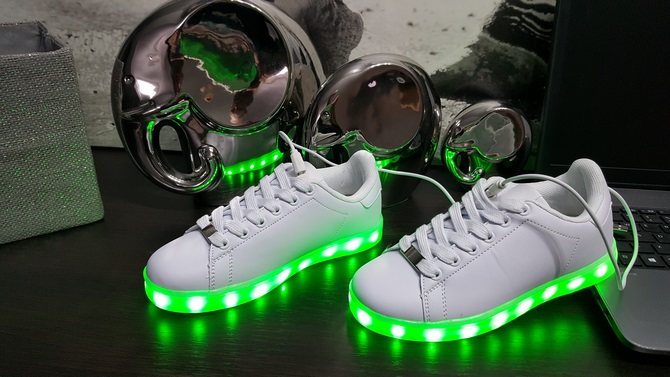 -50% BUTY LED ŚWIECĄCE PODSWIETLANE HIT roz.36 Rozmiar 36