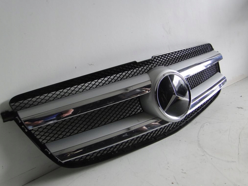 MERCEDES GL X166 166 GRILL ATRAPA NA DISTRONIC Numer katalogowy części GRILL GL X166