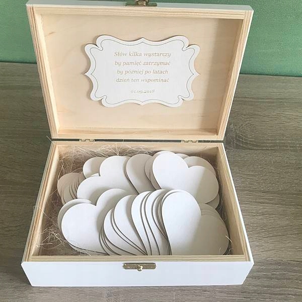 Pudełko -P020 serduszka wspomnień Rodzaj księgi