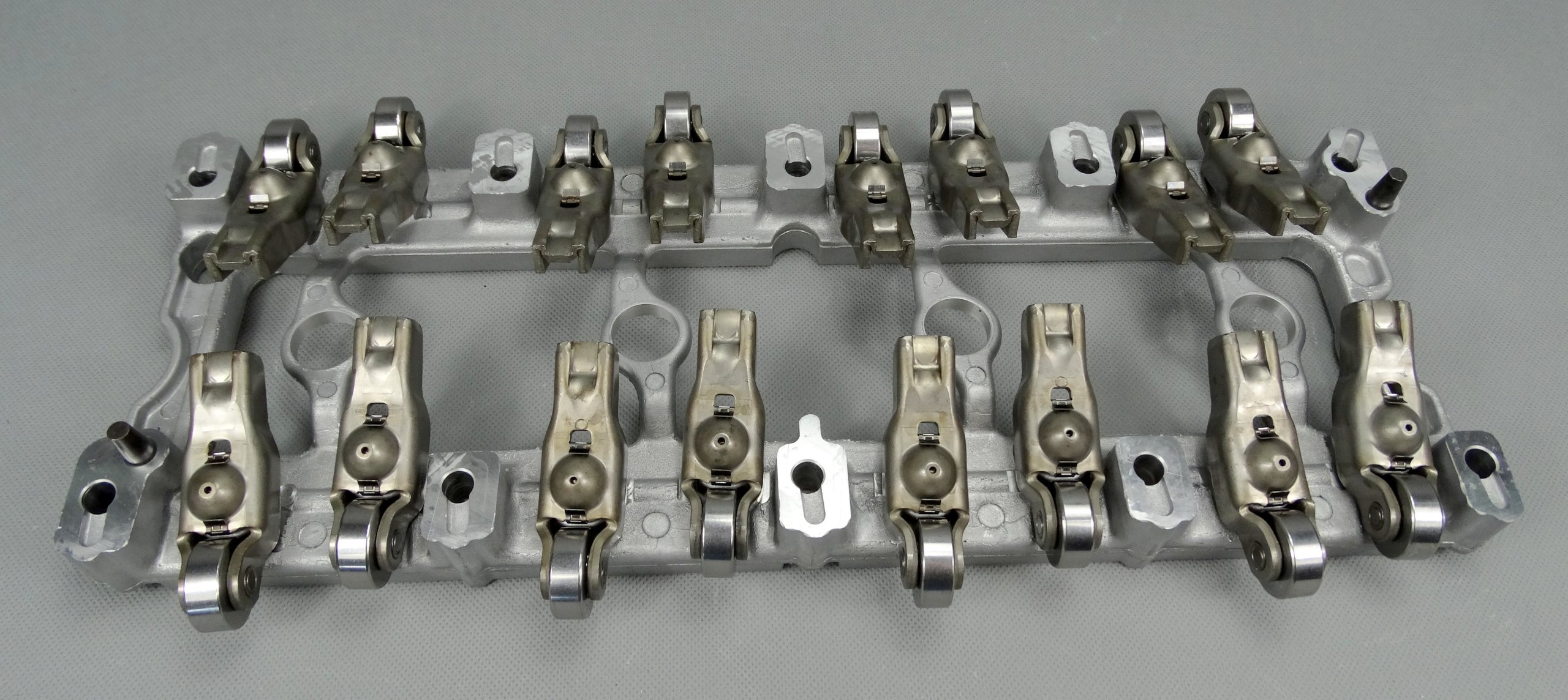 KLAWIATURA ZAWOR DZWIGNIE FORD TRANSIT 2 2ORYGINAL Part manufacturer Ford original OE