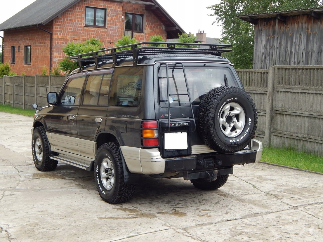 Багажник паджеро. Багажник на Паджеро 2. Mitsubishi Pajero 2 багажник на крышу. Багажник Митсубиси Паджеро 2. Багажник на крышу Мицубиси Паджеро 2.