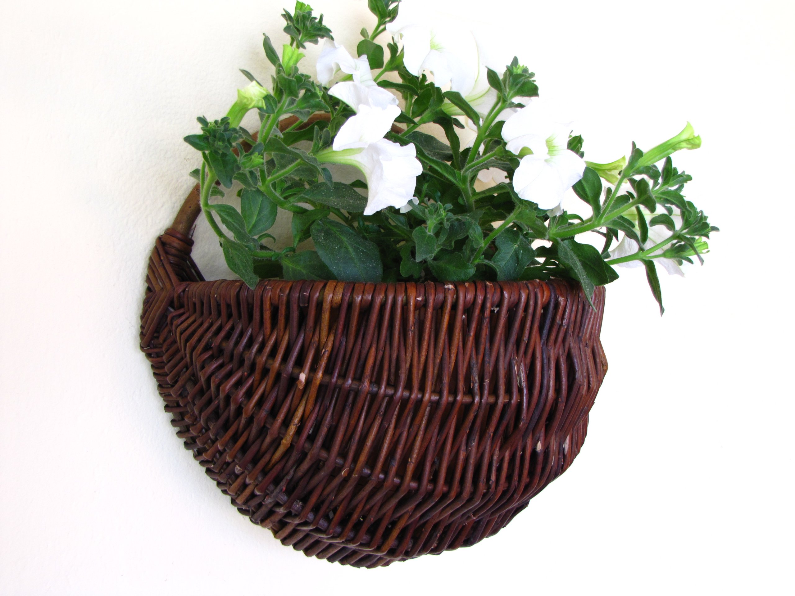 Плоская корзина для цветов