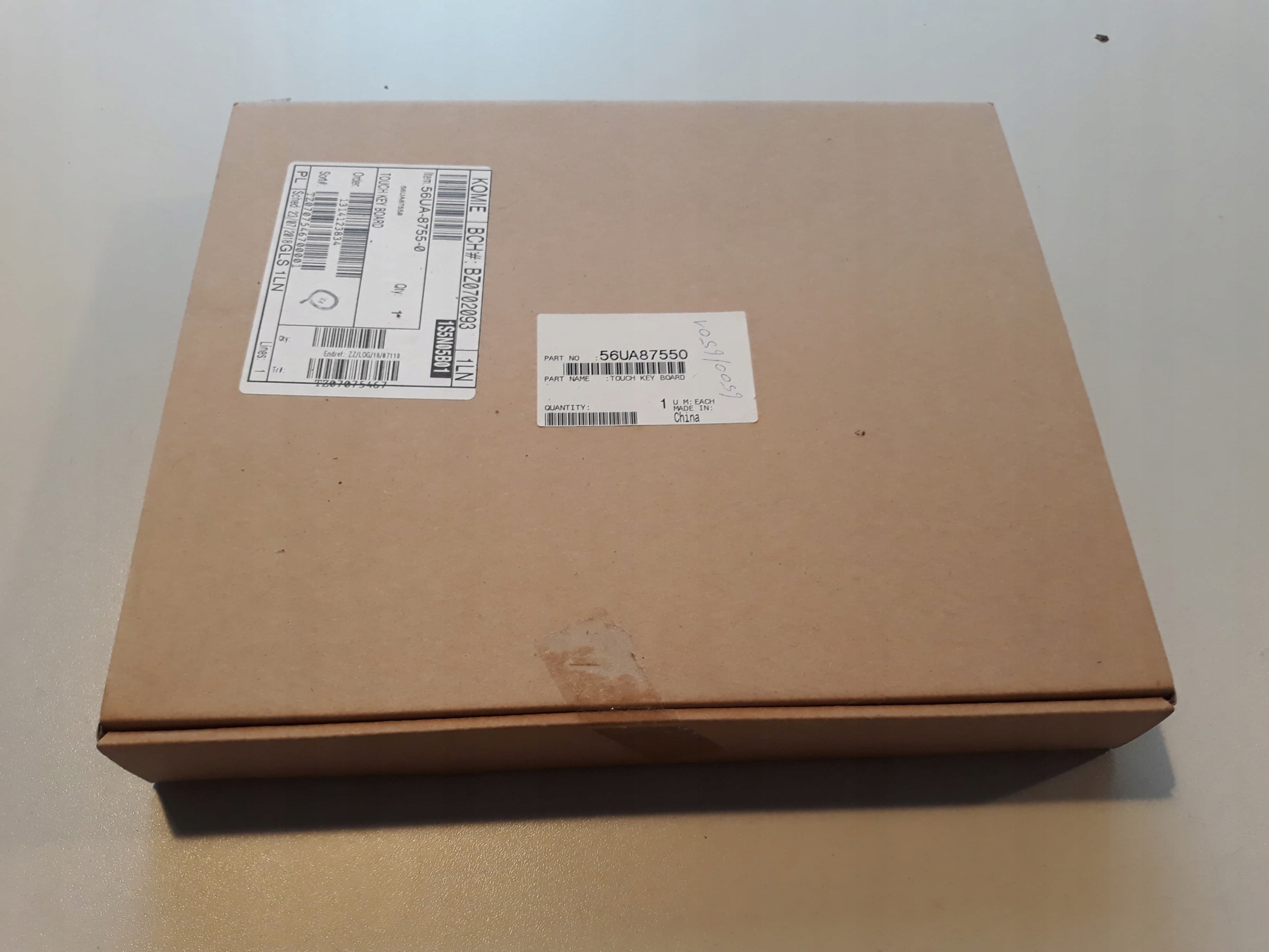 KM Ekran 1050/950/C6500/C5501 56UA87550