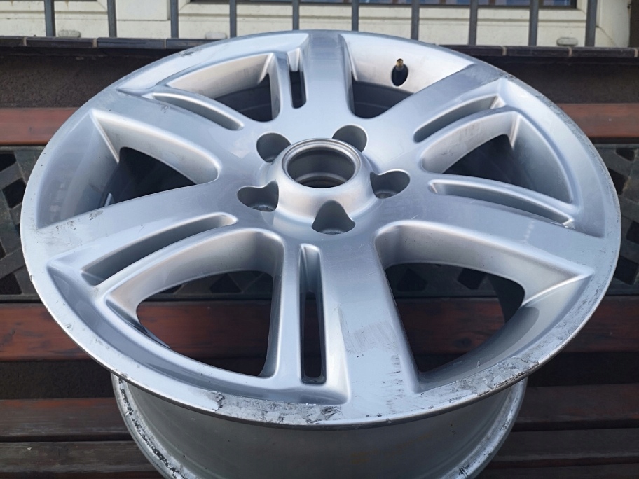 FELGA VW AMAROK 2H0 8x17 ET49 5x120 2H0601025D Model 2H0601025D