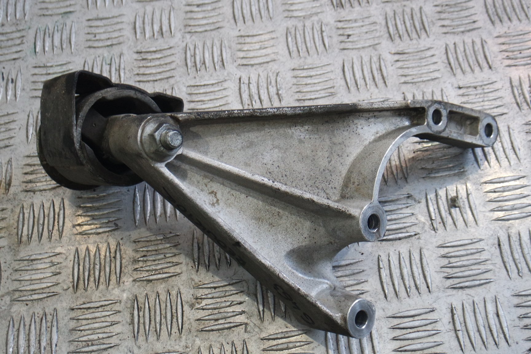 Лапа редуктора MERCEDES W463 Lift 3.5 CDI