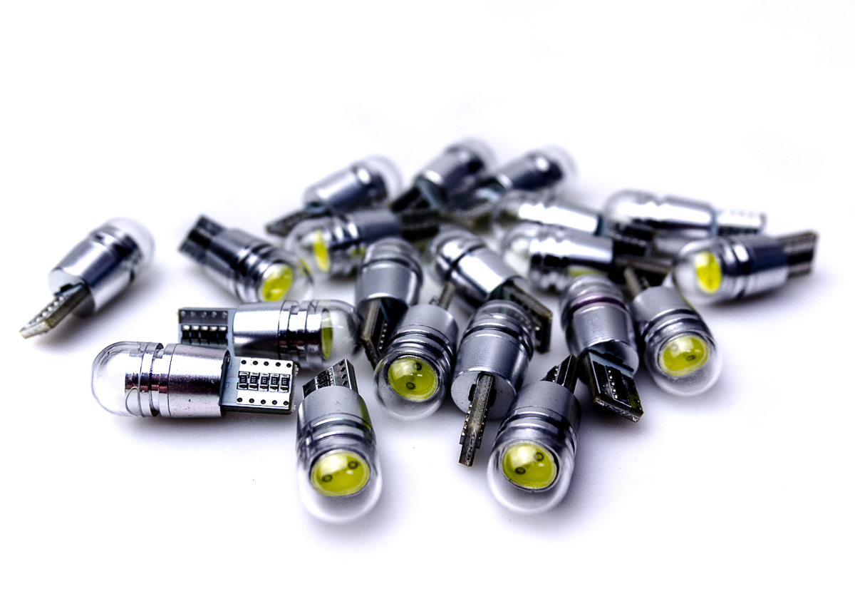 

Led Żarówka 5050 W5W T10 CanBus z Soczewką Ultra