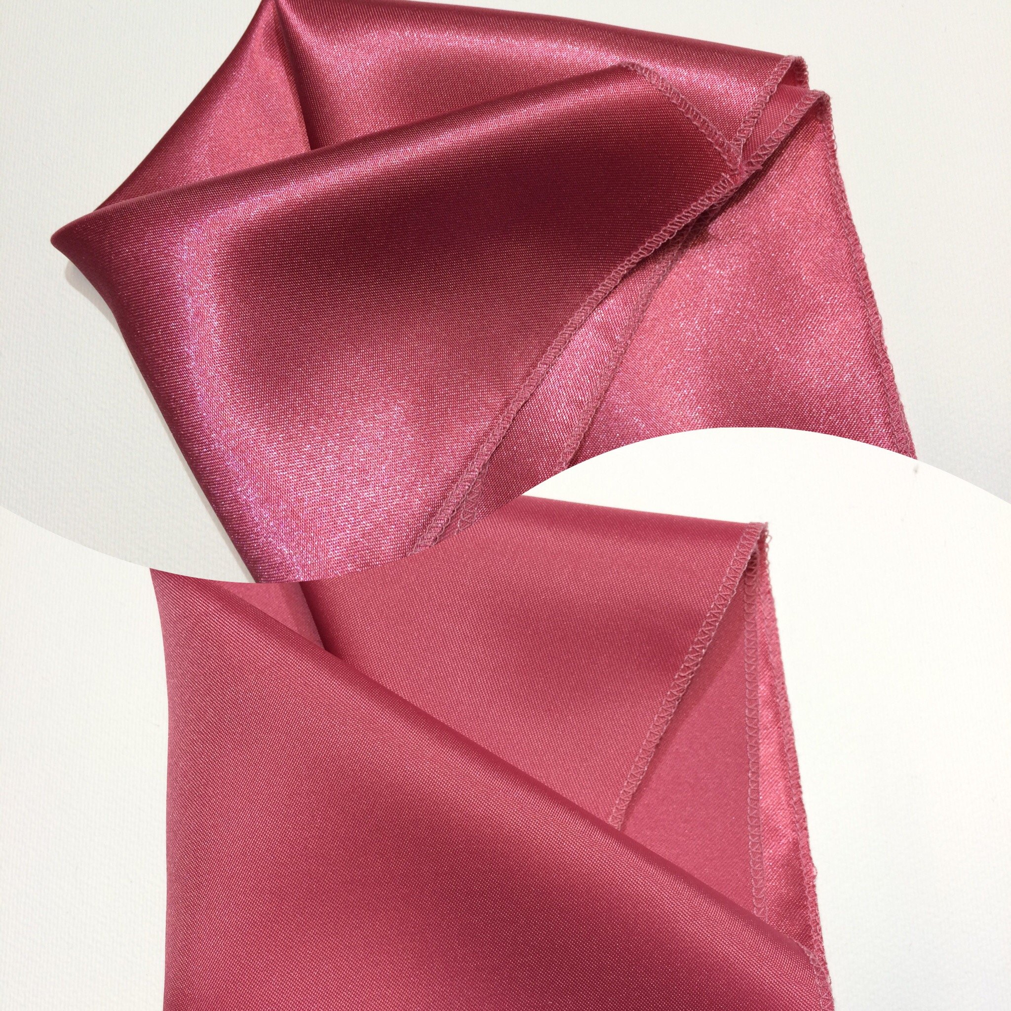 

Koralowa Ciemna Poszetka Chusteczka Wypustka