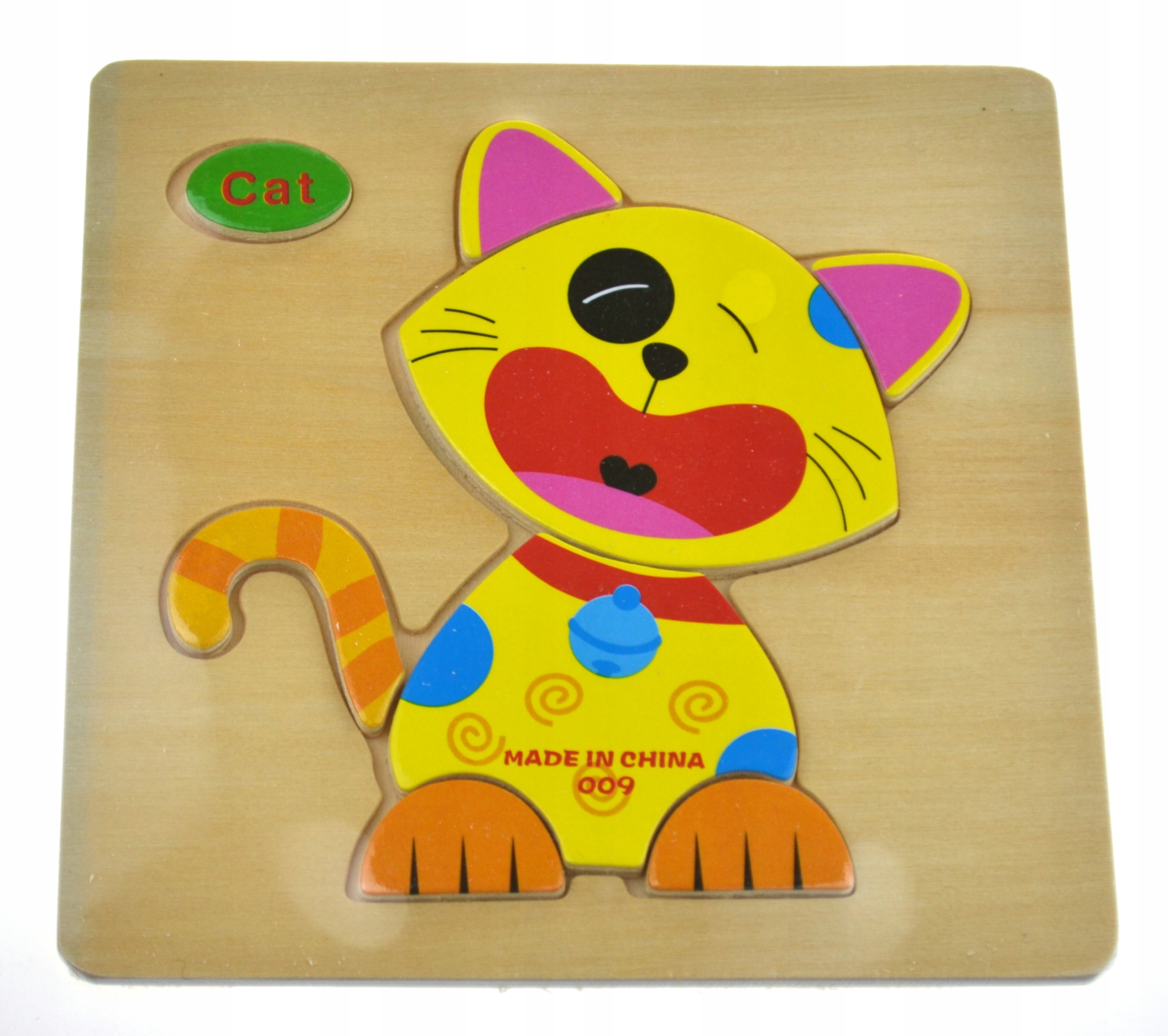 EDUKACYJNA DREWNIANA UKŁADANKA 9 ELEMENTÓW Wiek dziecka 3 lata +