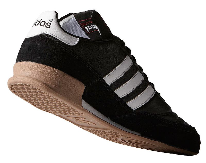 BUTY HALOWE ADIDAS MUNDIAL GOAL 019310 r.45 1/3 Marka adidas