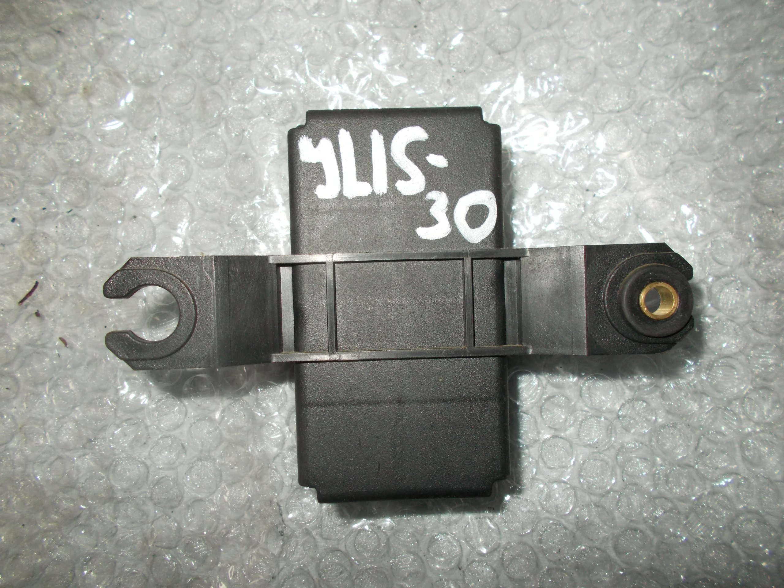 IVECO STRALIS ЦЕНТРАЛЬНЫЙ ЗАМОК МОДУЛЬ 504111498