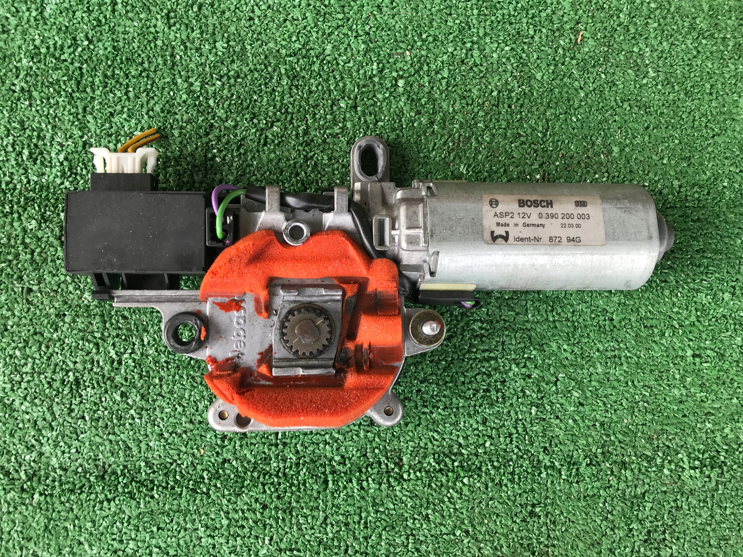 MERCEDES A Class W168 двигатель люка ORG