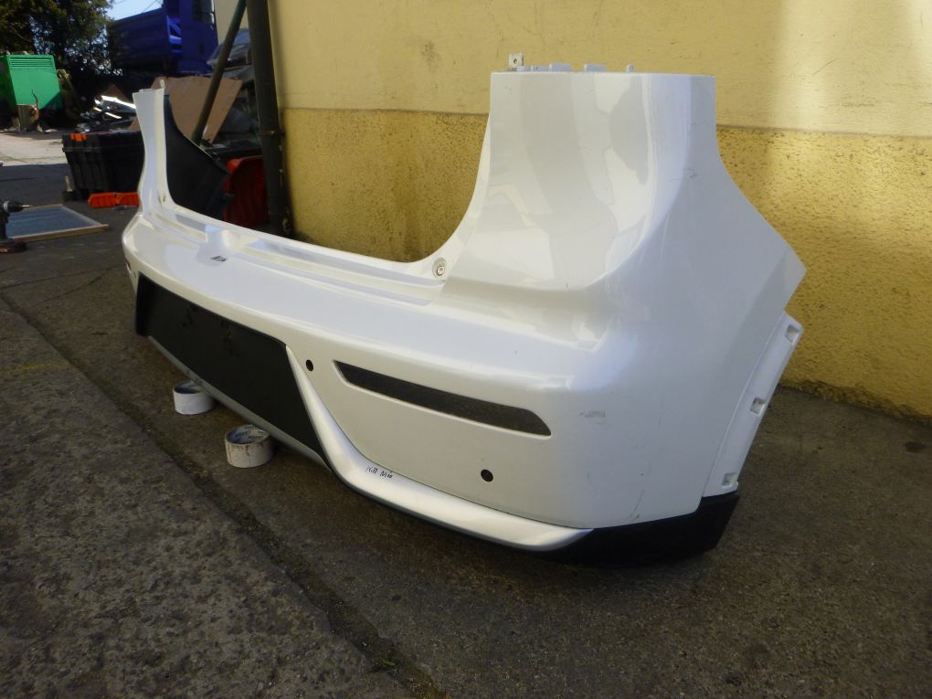 KIA NIRO 16- zderzak tylny tył Strona zabudowy tył