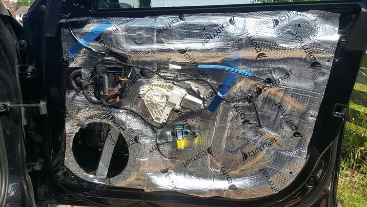 MATA WYGŁUSZAJĄCA BUTYLOWA BITUMICZNA ALUBUTYL 2mm Grubość 2 mm