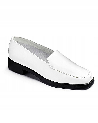 The shoe tailor deals