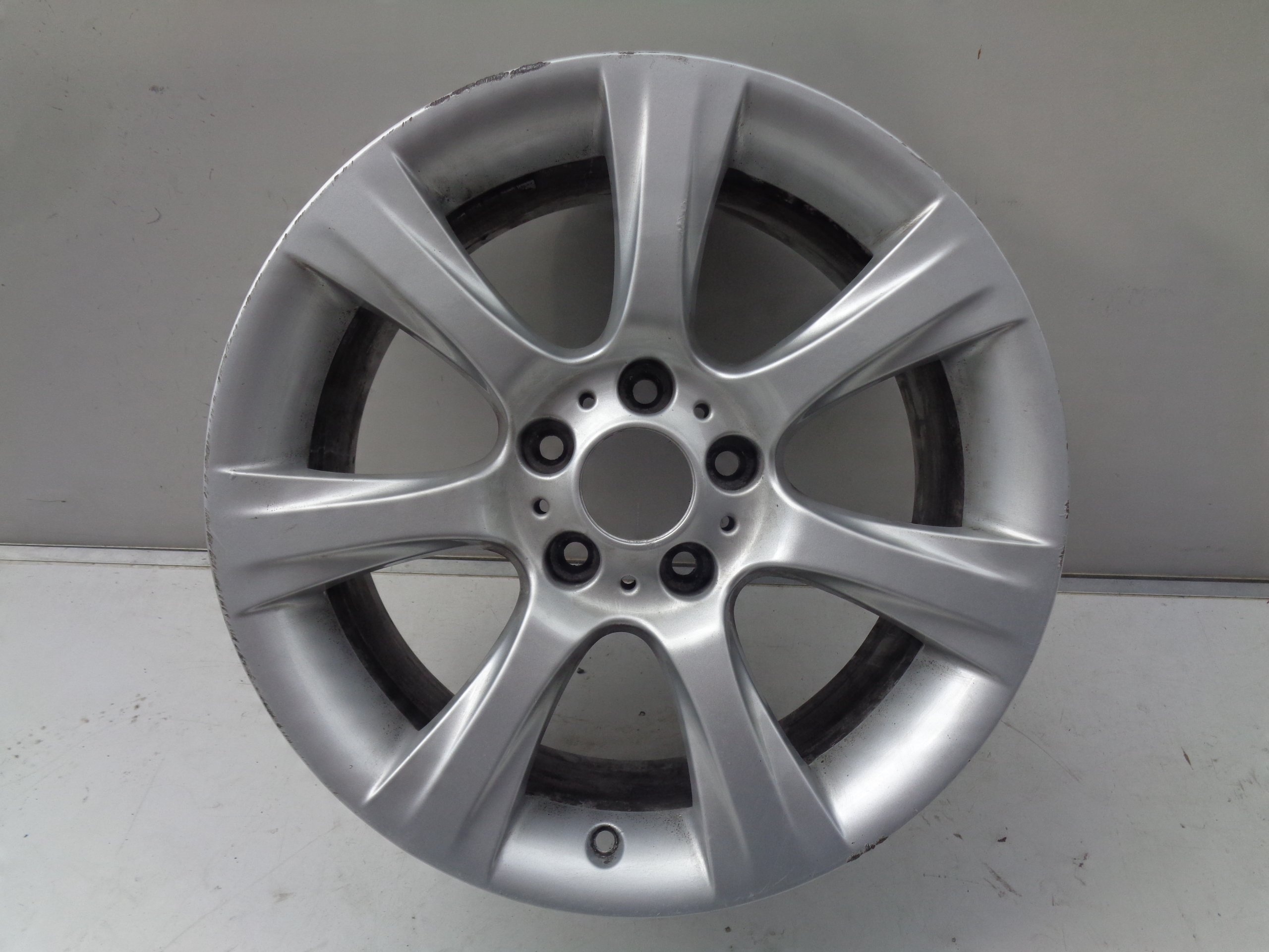 FELGA ALUMINIOWA BMW 8JX18 ET34 5X120