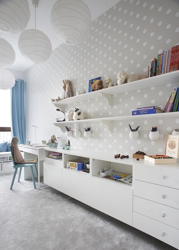 TAPETY TAPETA SZARE TŁO W BIAŁE GROCHY KROPKI Marka Erismann